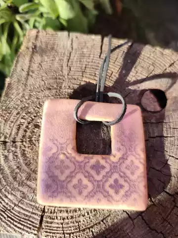 Wisior ceramiczny 1