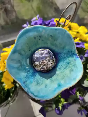 kwiat ceramiczny