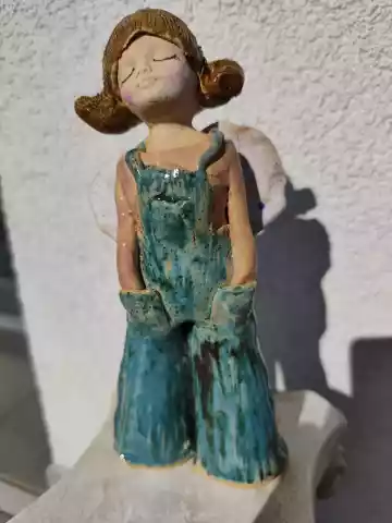anioł ceramiczny