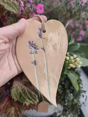 Serce ceramiczne z lawendą