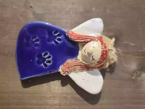 Aniołek ceramiczny