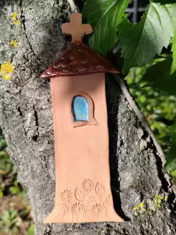 kapliczka ceramiczna