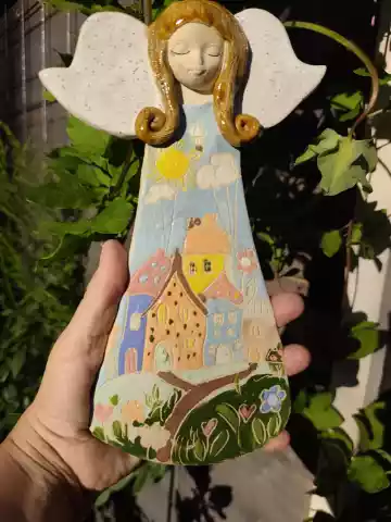 Anioł ceramiczny - bajkowe miasto