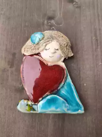 aniołek ceramiczny