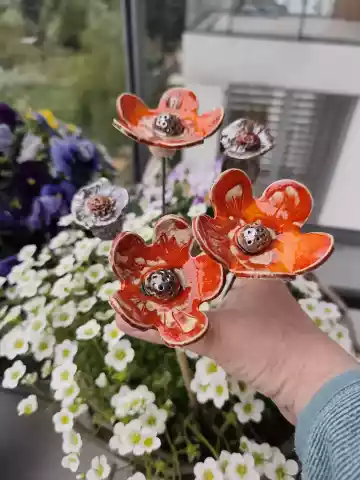 kwiaty ceramiczne i makówki 5 szt