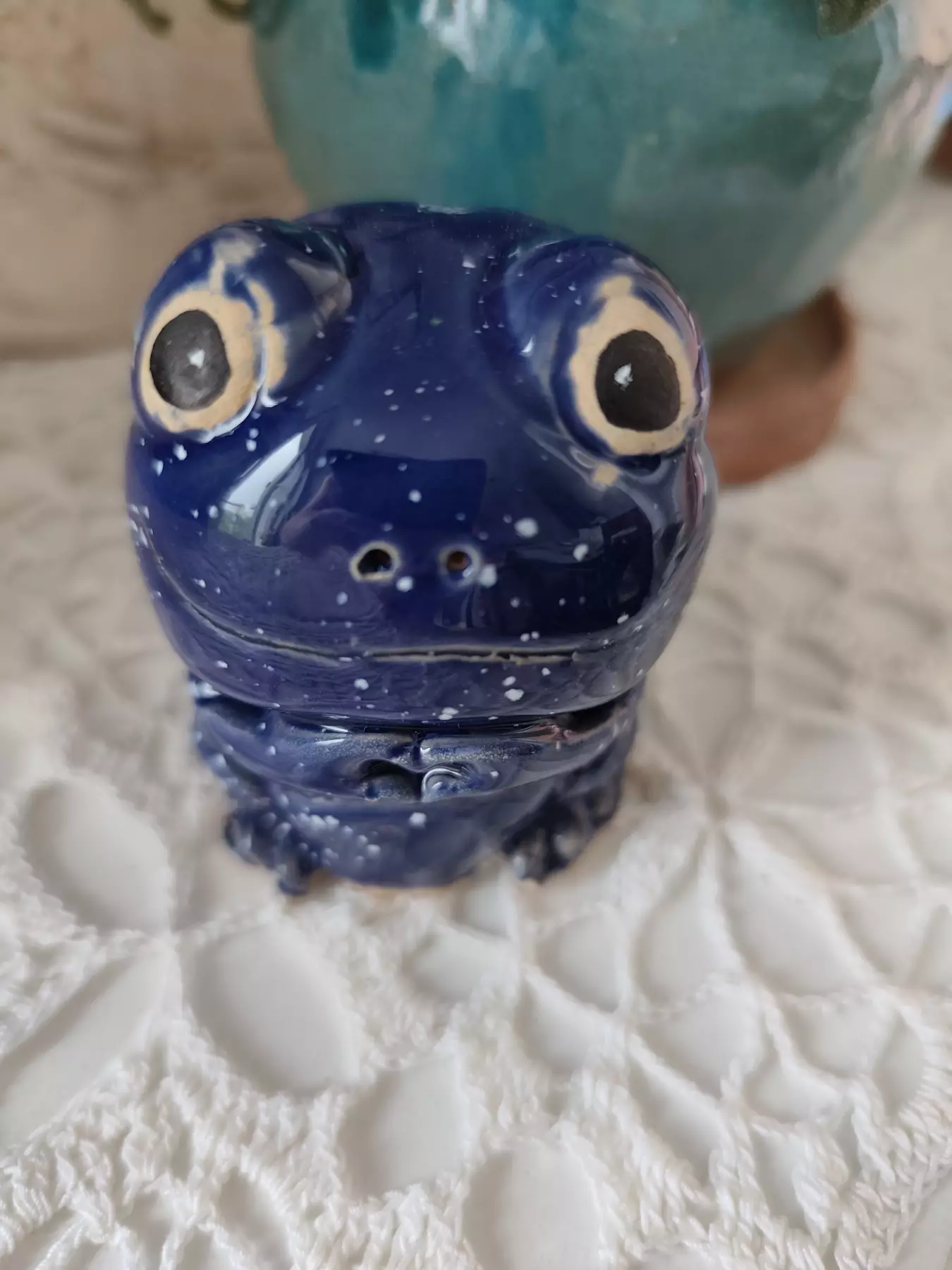 żabka ceramiczna