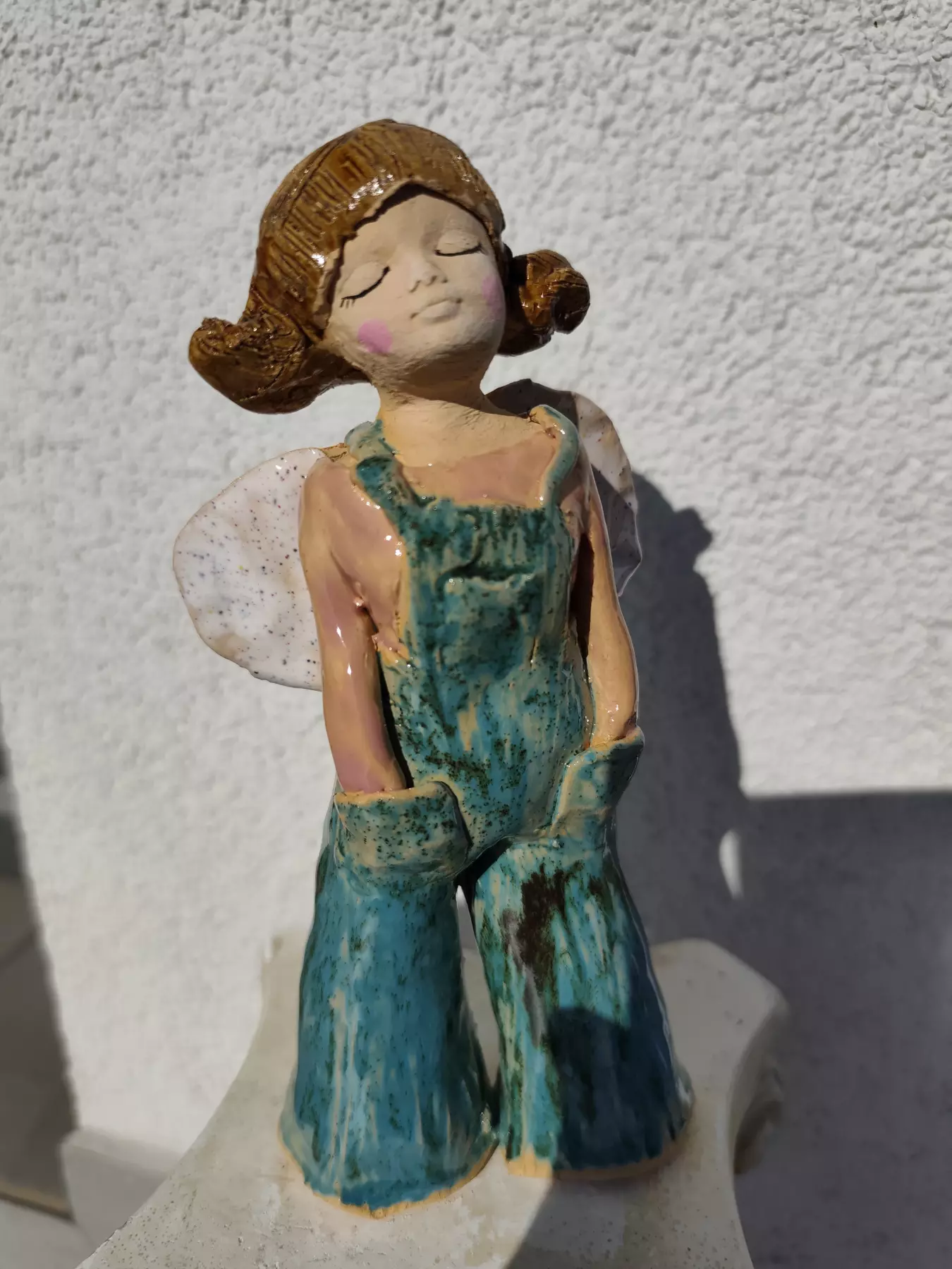 anioł ceramiczny