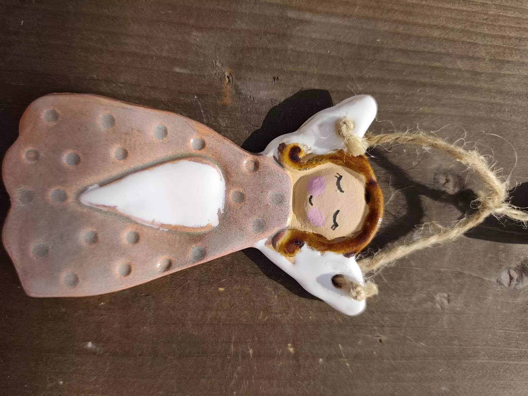 Anioł ceramiczny uroczy