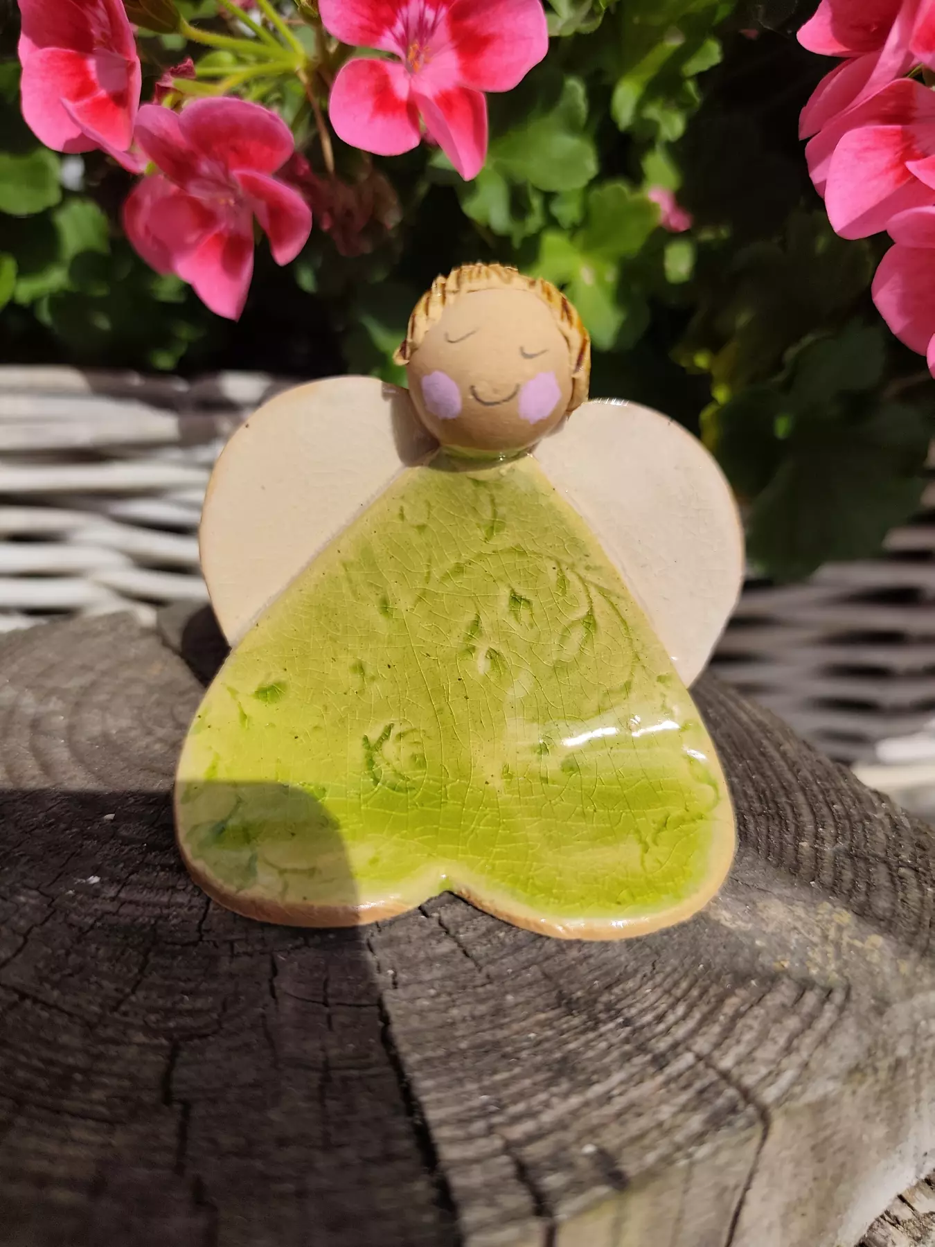 Anioł ceramiczny serduszko