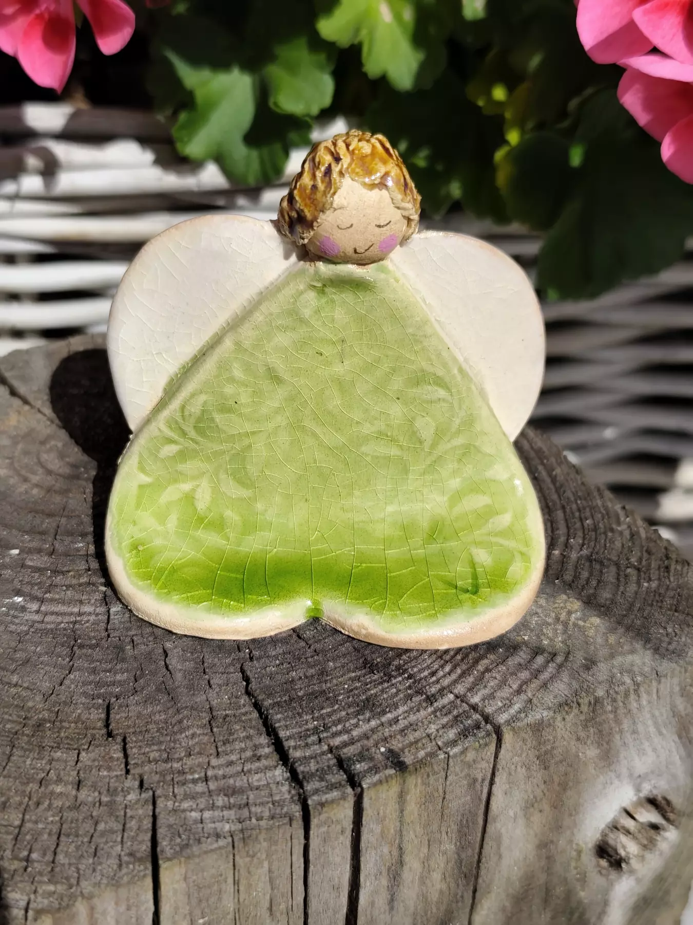 Anioł ceramiczny serduszko