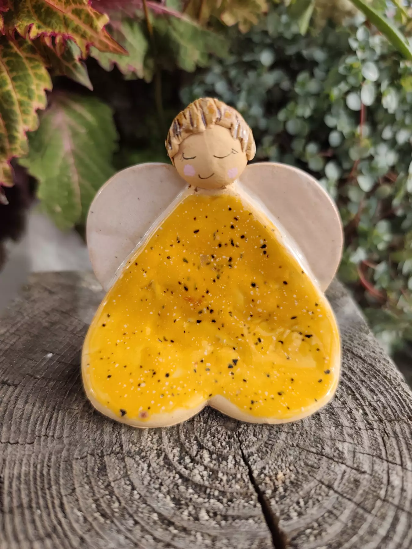 Anioł ceramiczny serduszko 21
