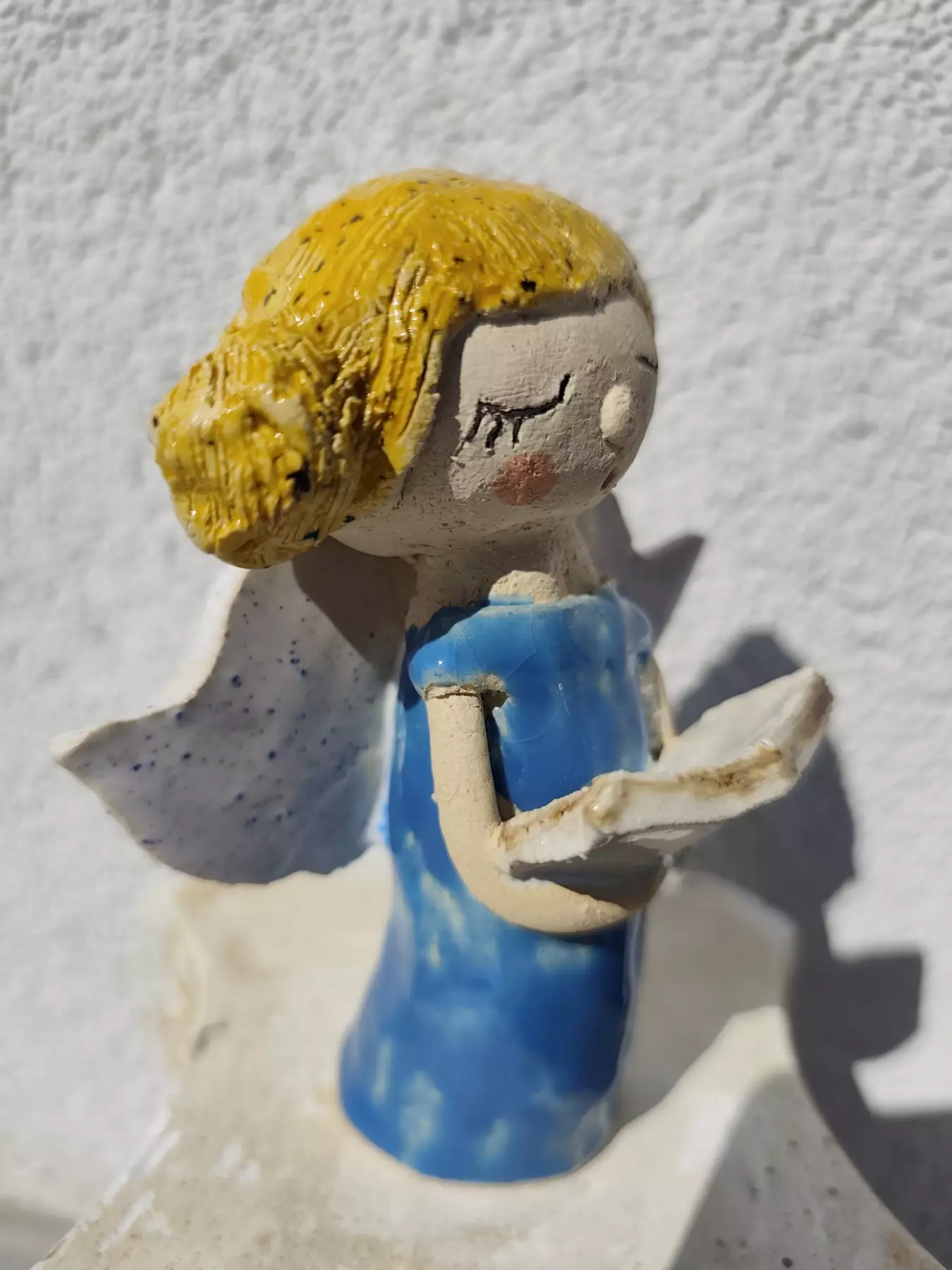 aniołek ceramiczny
