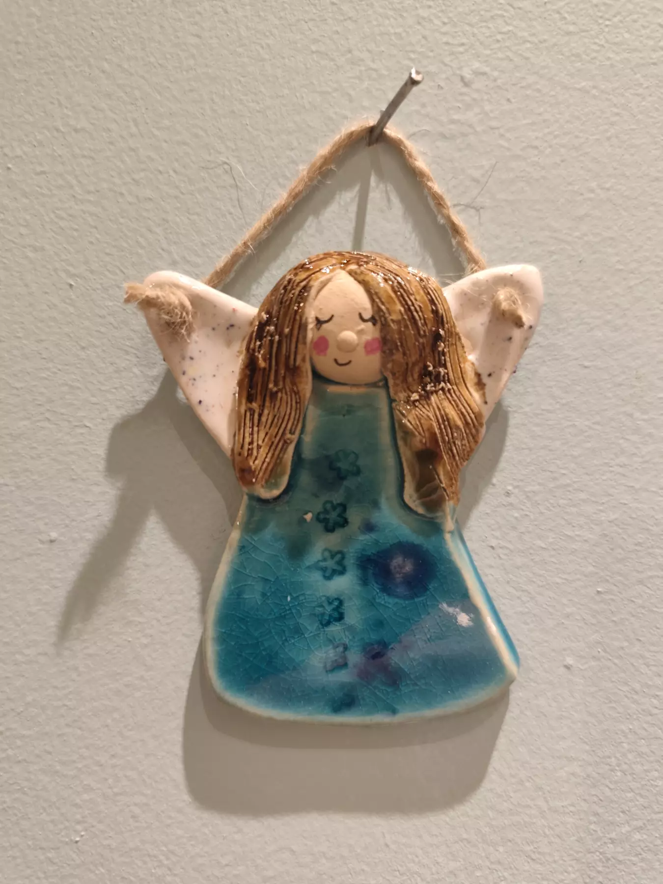 aniołek ceramiczny