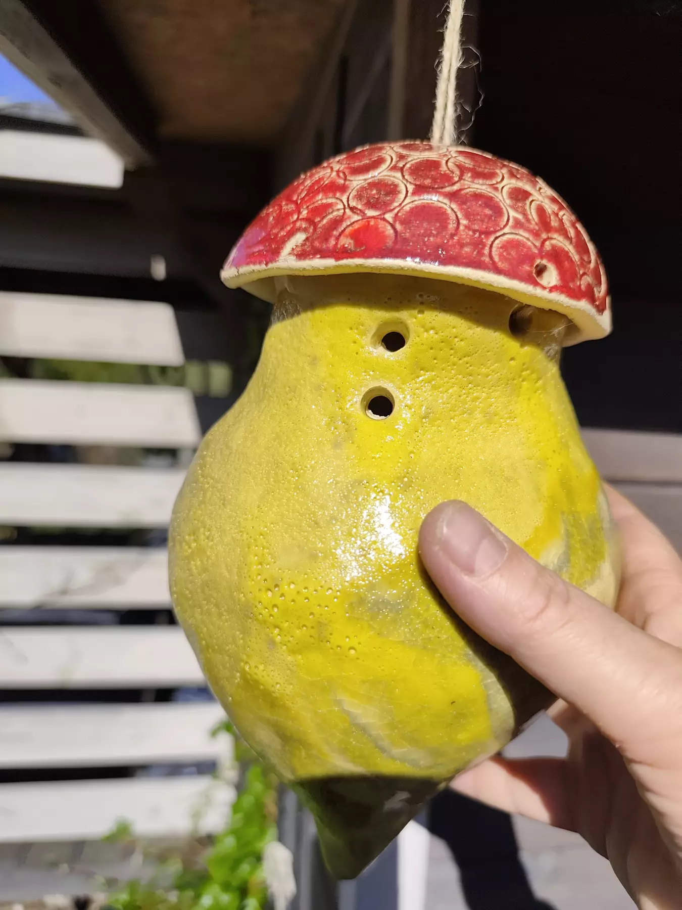 domek ceramiczny do ogrodu
