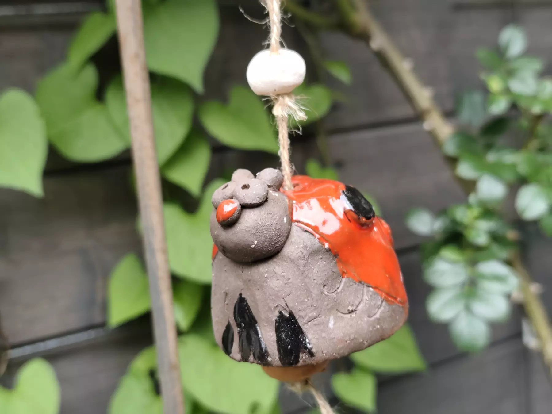 Dzwonek ceramiczny biedronka