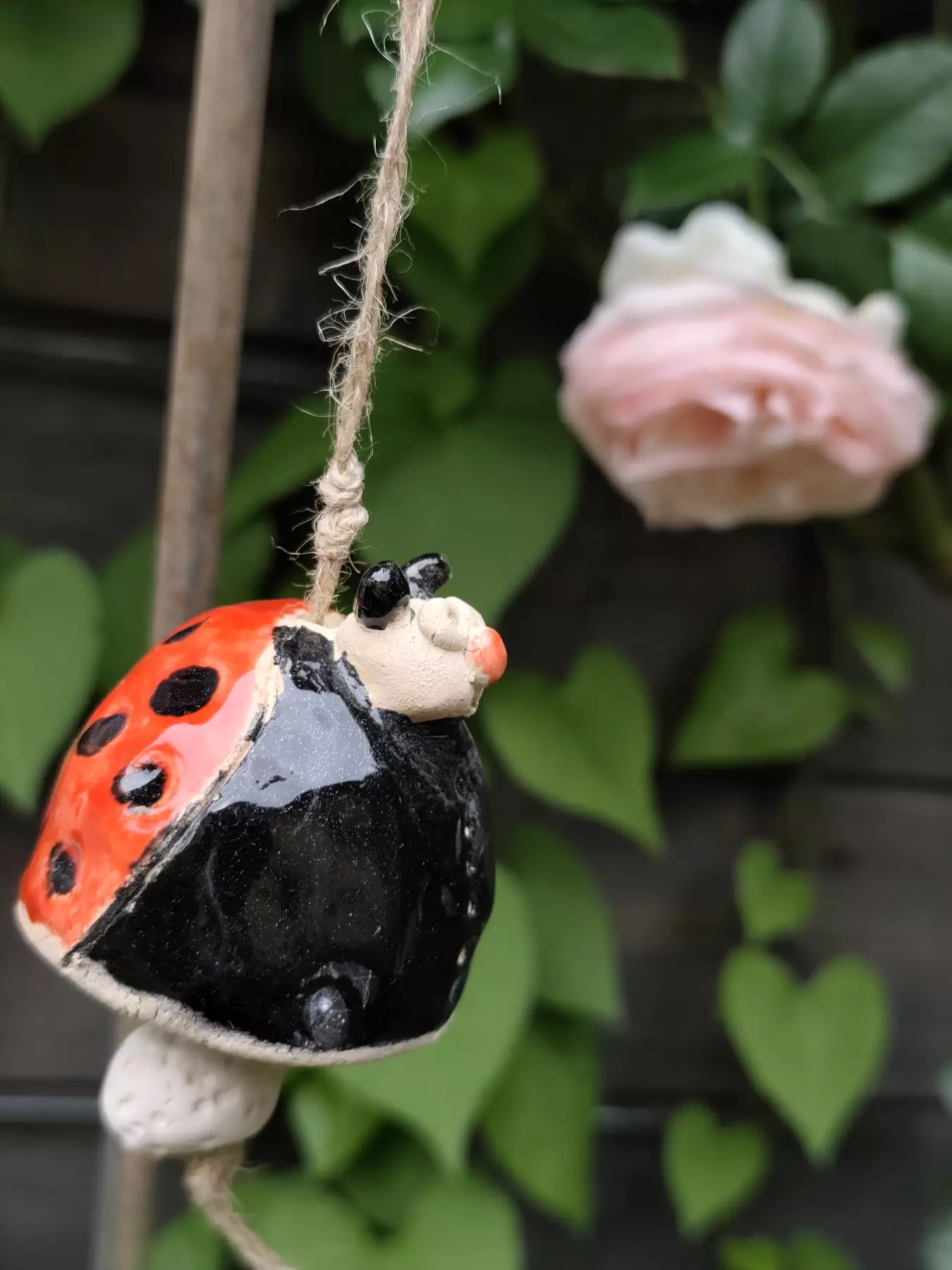 Dzwonek ceramiczny biedronka