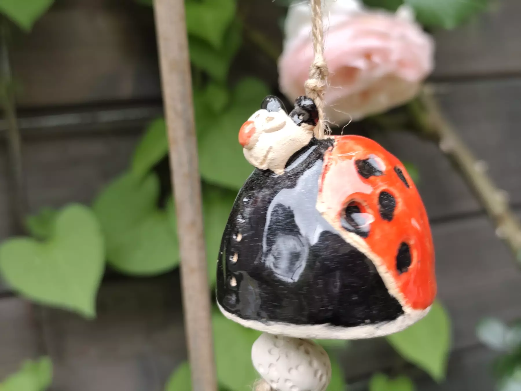 Dzwonek ceramiczny biedronka
