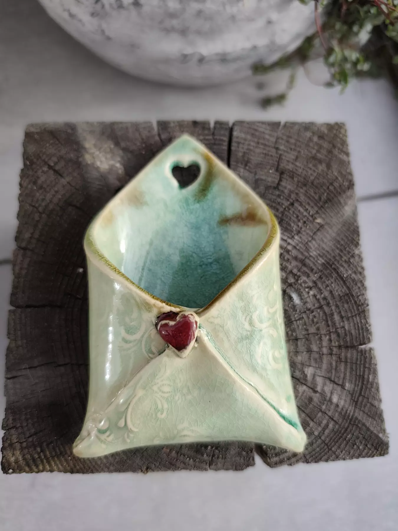 Koperta ceramiczna zawieszka w kolorze liść mięty
