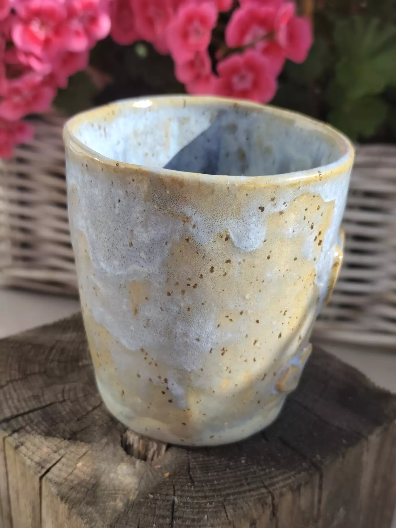 Kubek ceramiczny z sercem