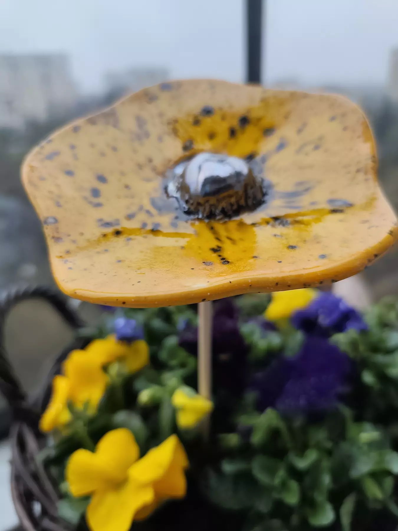 kwiat ceramiczny poidło