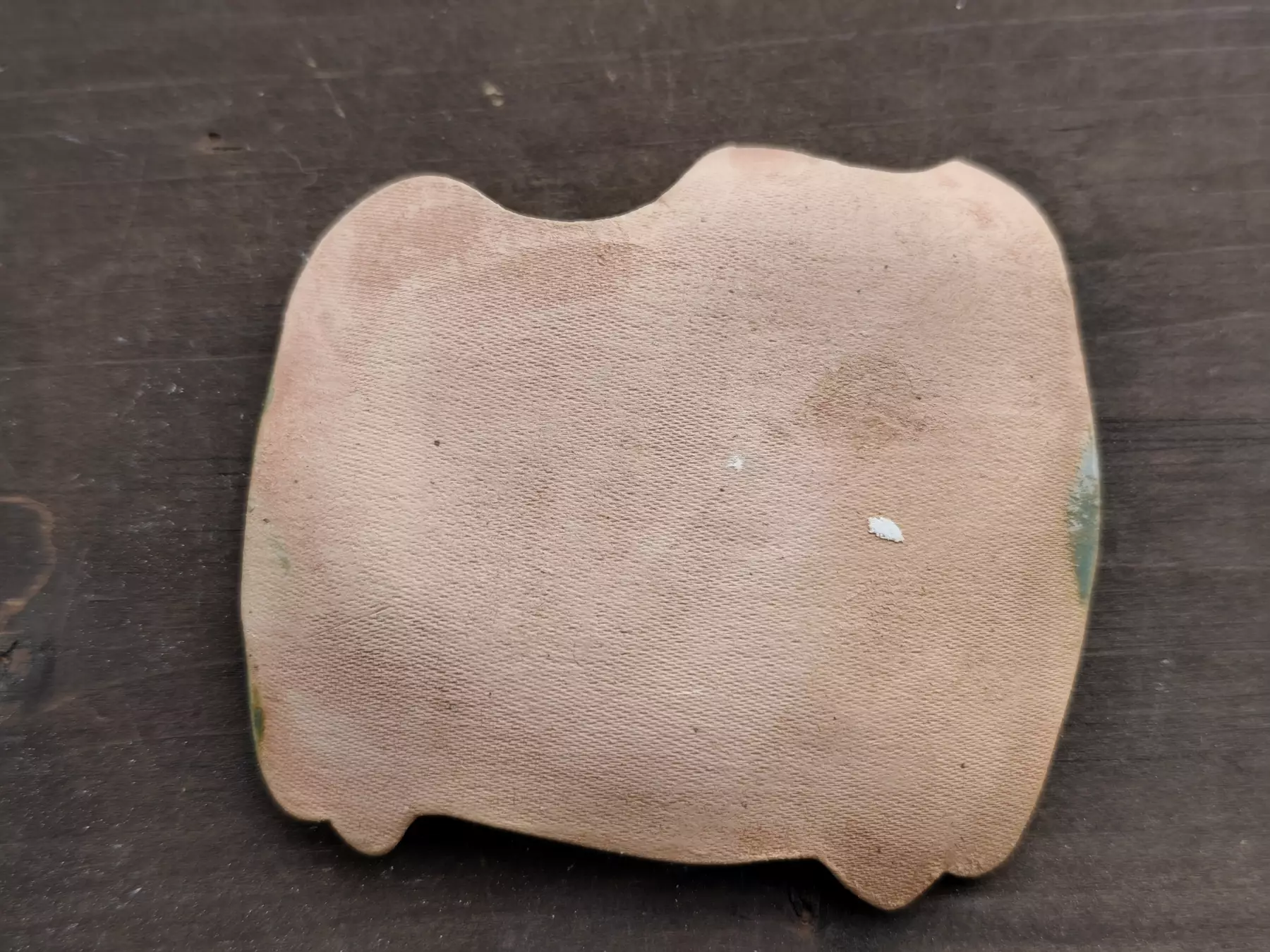 Mydelniczka ceramiczna kot pełna 1