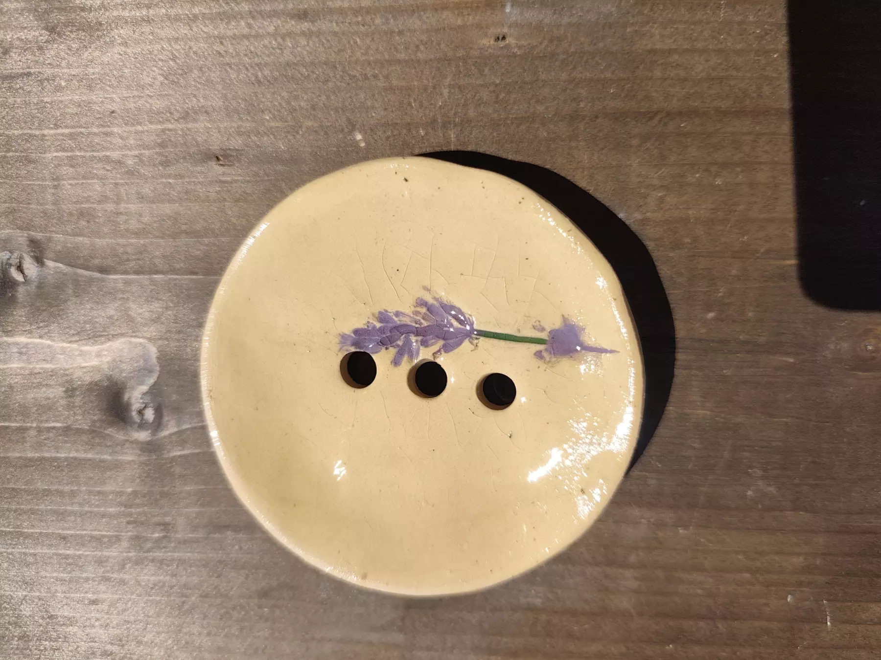 Mydelniczka ceramiczna z lawendą