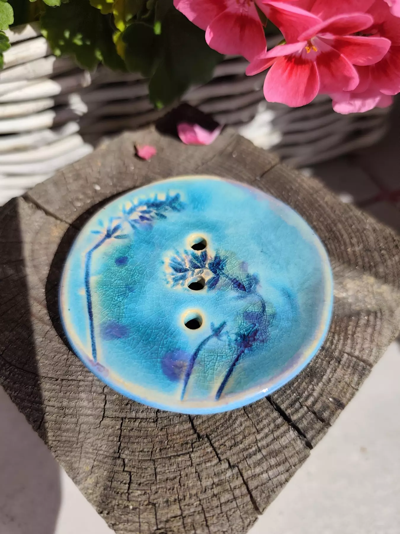 Mydelniczka ceramiczna z lawendą okrągła