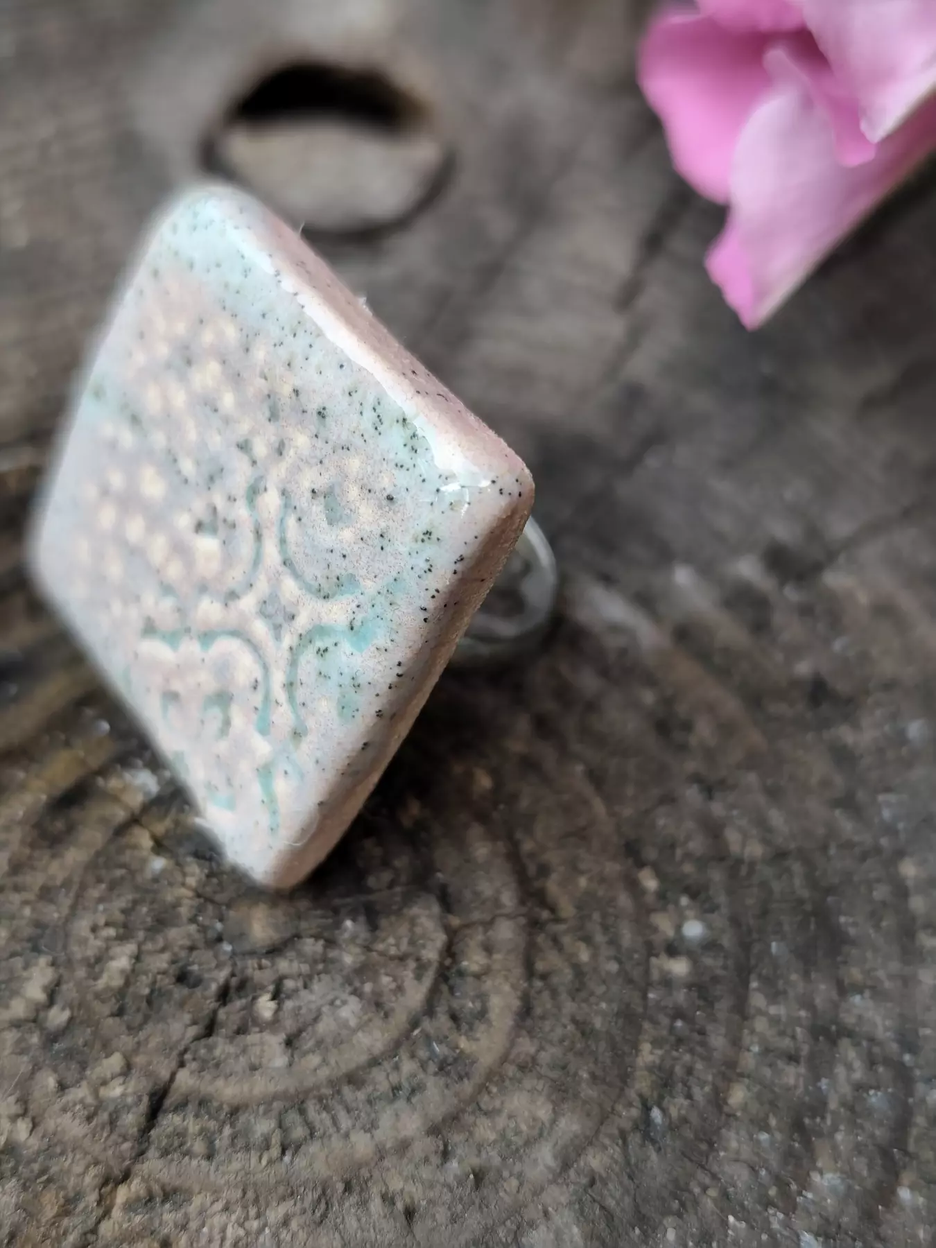 Pierścionek ceramiczny 36
