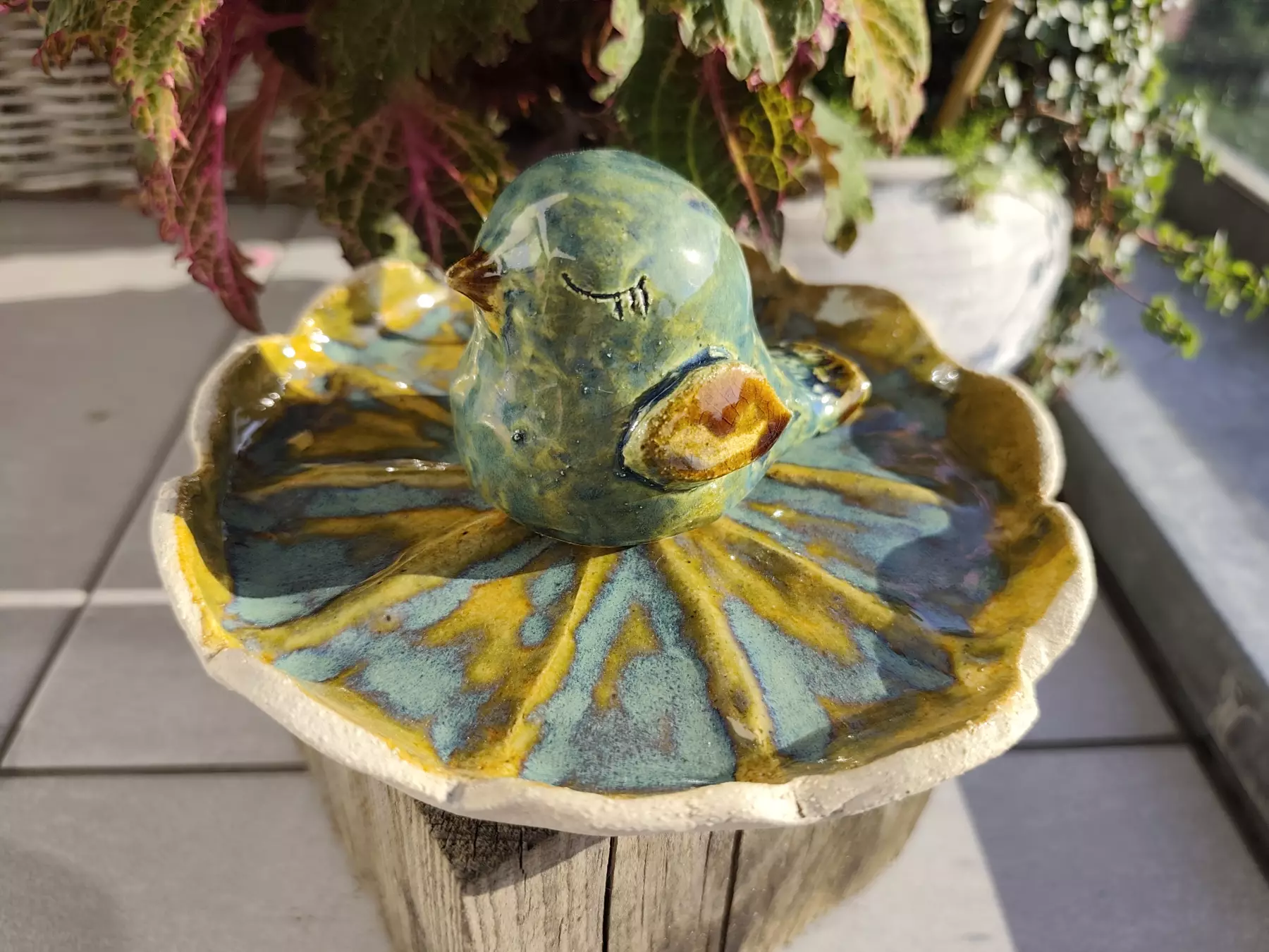 Poidło ceramiczne z wróblem